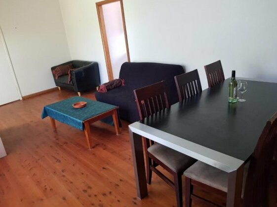 Accommodation Sydney North - Frenchs Forest 3 bedroom 1 bathroom house - Photo2