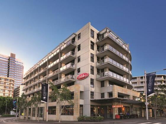 Directhotels Com Adina Apartment Hotel Sydney Darling Harbour