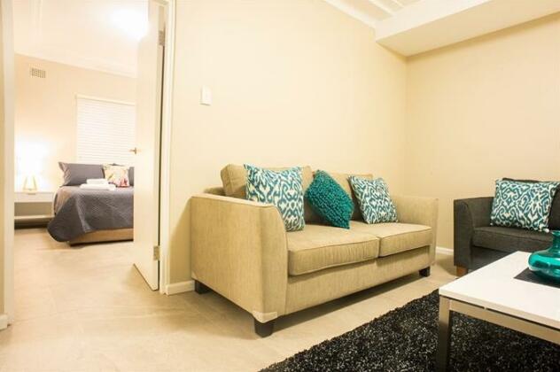Amaaze Airport Serviced Apartments - Photo3