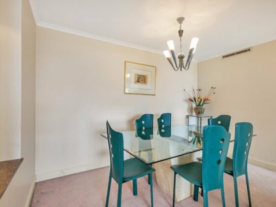 Apartment in the Heart of Chatswood - Photo3