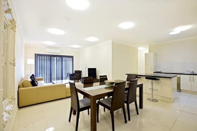 Astina Serviced Apartments - Central - Photo2