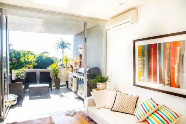 Bellevue Hill Designer - A Bondi Beach Holiday Home - Photo2