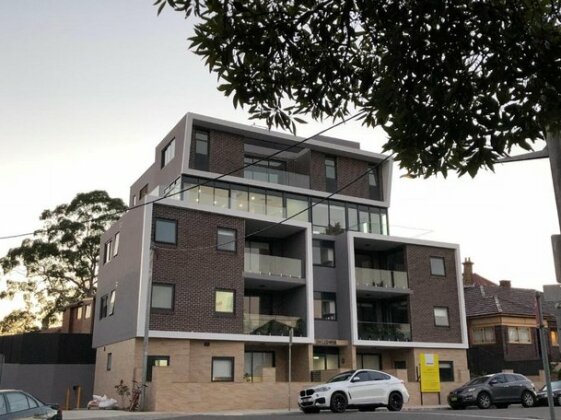 Benalong Apartment - at Gladesville