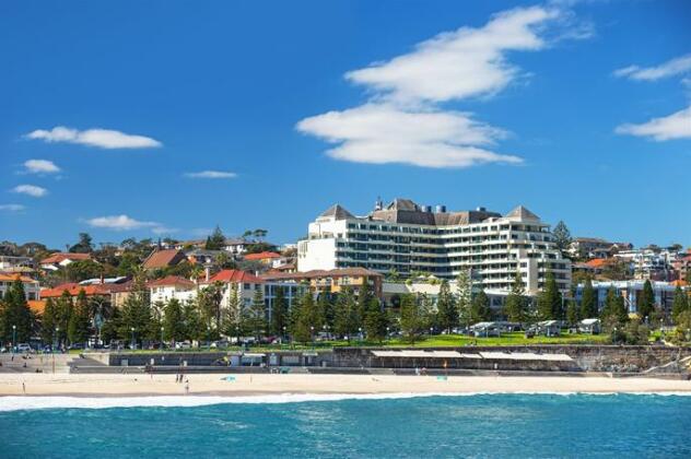 Crowne Plaza Coogee Beach