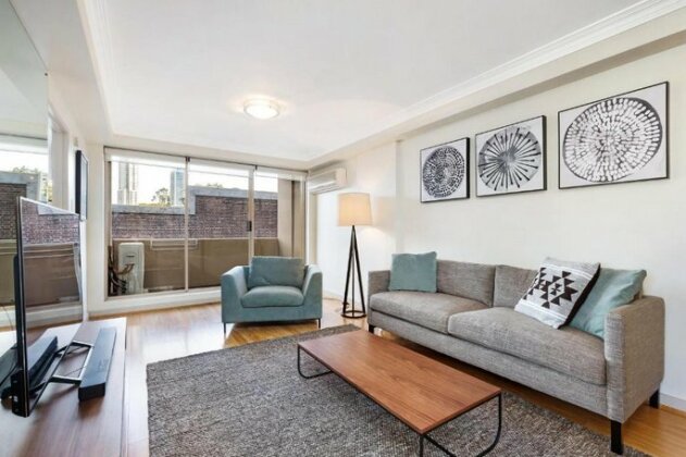 Darlinghurst Self-Contained Modern One Bedroom Apartment 21 CRN - Photo2