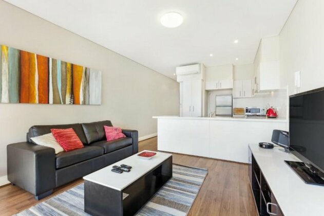 Glebe Self-Contained Modern One-Bedroom Apartments - Photo2