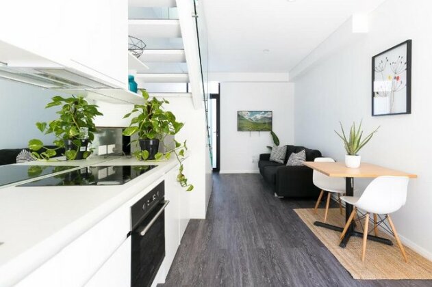 Hip one-bedroom house in inner Sydney - Photo2