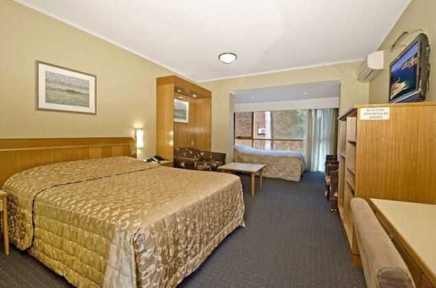 Killara Inn Hotel & Conference Centre - Photo3
