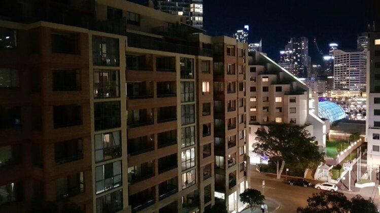 Liv Apartments Darling Harbour