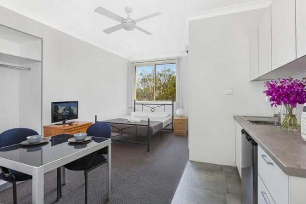 Manly Beachside Apartments - Photo2