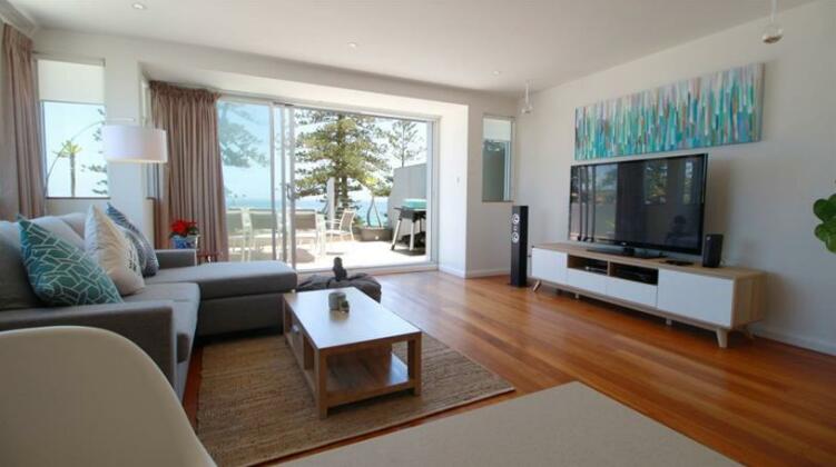 Manly Stay LUX Apartments - Photo2