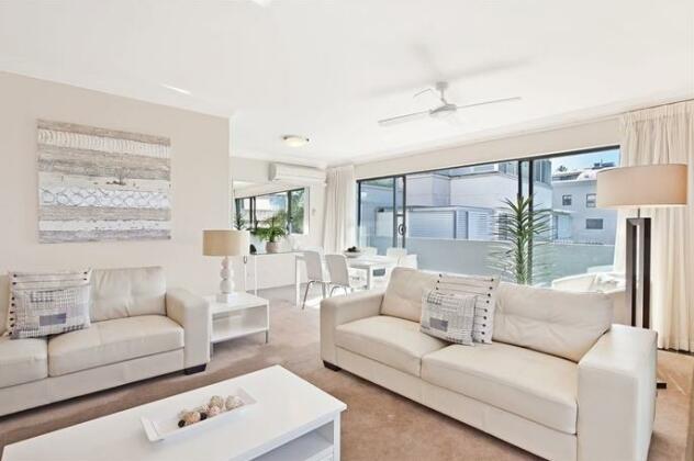 Manly Surfside Holiday Apartments - Photo3