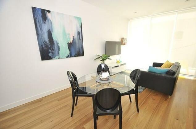Neutral Bay Furnished Apartments - Photo4