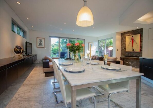 New Luxury Home Near Coogee Beach In Sydney - Photo2