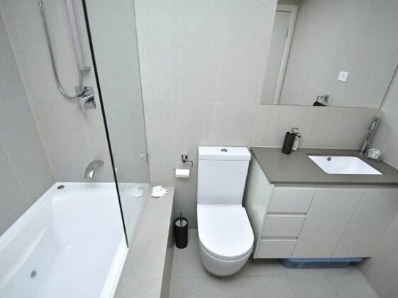 North Sydney Fully Self Contained Modern 2 Bed Apartment 16wal - Photo5