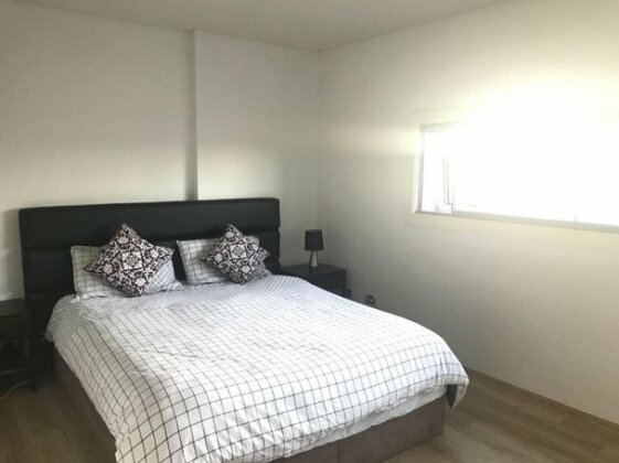 Spacious One Bedroom Apartment in Marrickville