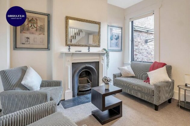 Stylish House - Moments to Kings Cross & City