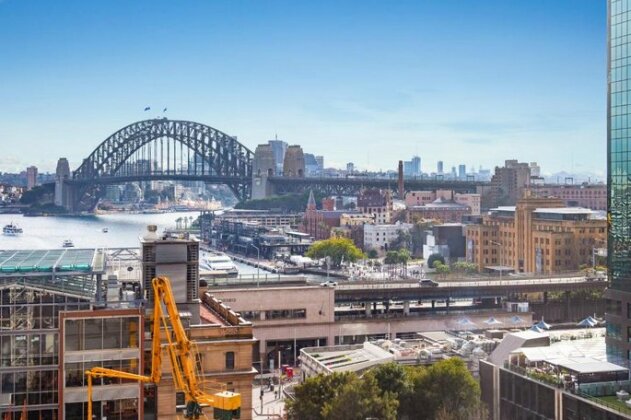 Sydney CBD 1 Bedroom Self-Contained Apartment with Spectacular Sydney Harbour View 1312 BRG