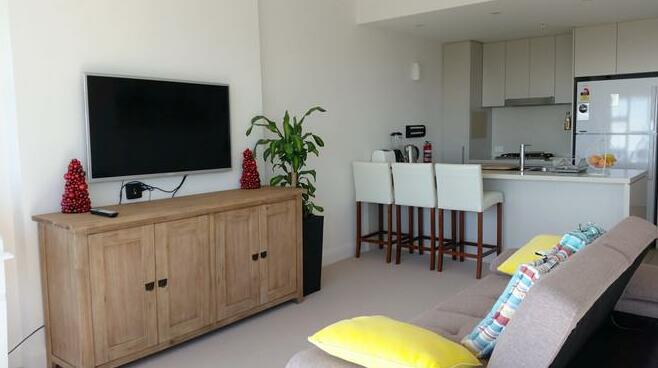 Sydney Olympic Park 2 Bedroom Apartment - Photo4