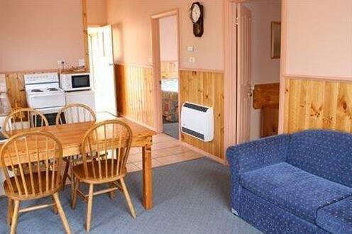 Masons Cottages - Photo2