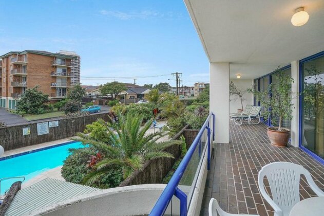 St Tropez Unit 9 - The Entrance NSW - Photo4