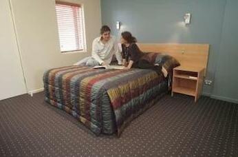 Tandara Motor Inn - Photo3
