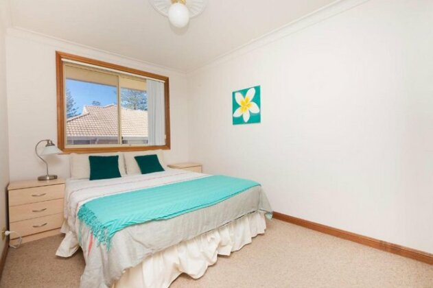 Birchgrove Terrace Unit 3 Recreation Lane - Photo4