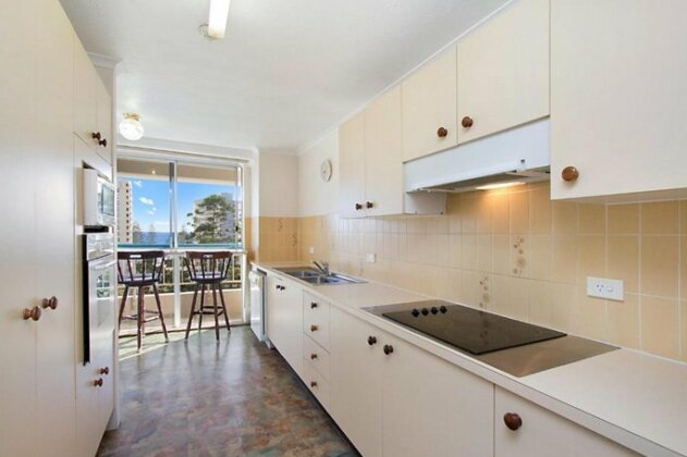 Border Terrace Unit 16 - Large apartment walk to beaches and clubs - Photo4