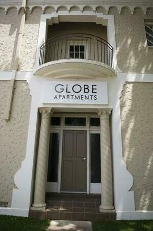 Globe Apartments
