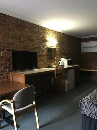 Wondai Colonial Motel - Photo2