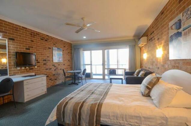 Moby Dick Waterfront Resort Motel - Photo5