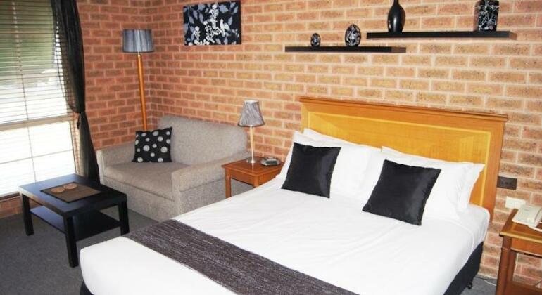 Central Yarrawonga Motor Inn - Photo2