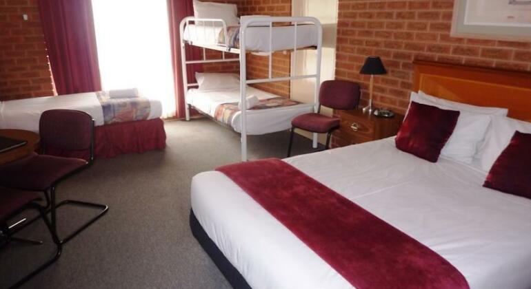 Central Yarrawonga Motor Inn - Photo3