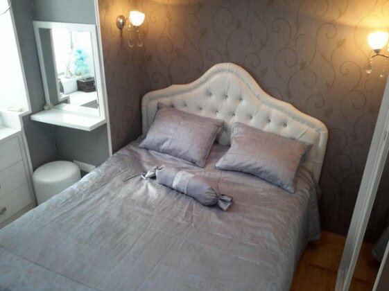 Apartment on 1st Muslim Magomayev lane 6 - Photo4