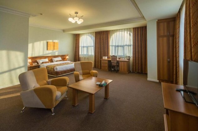Caspian Palace Hotel - Photo4