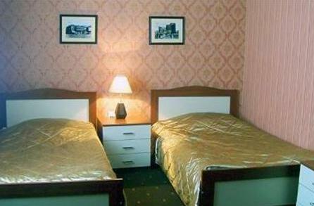 Kaiser Hotel - Photo2