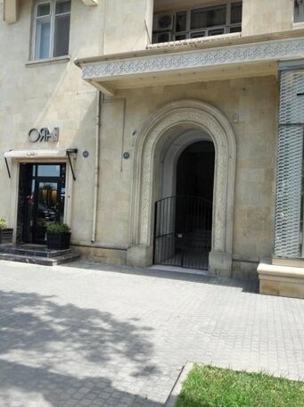 Old City- Neftaniki Avenue - Photo4