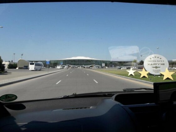 Old City- Neftaniki Avenue - Photo5
