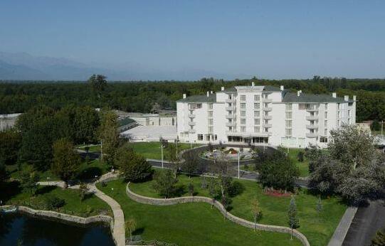 QafqaZ Thermal & Spa Resort Hotel