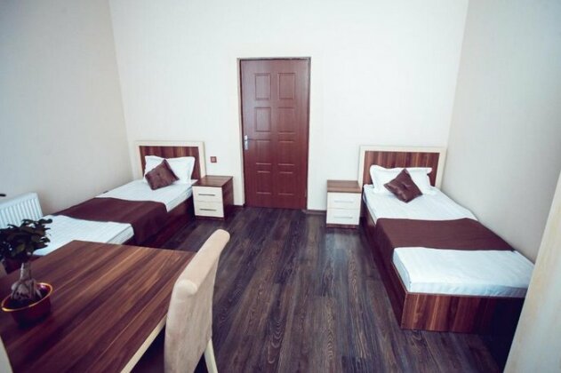 Grand Qafqaz Hostel - Photo3