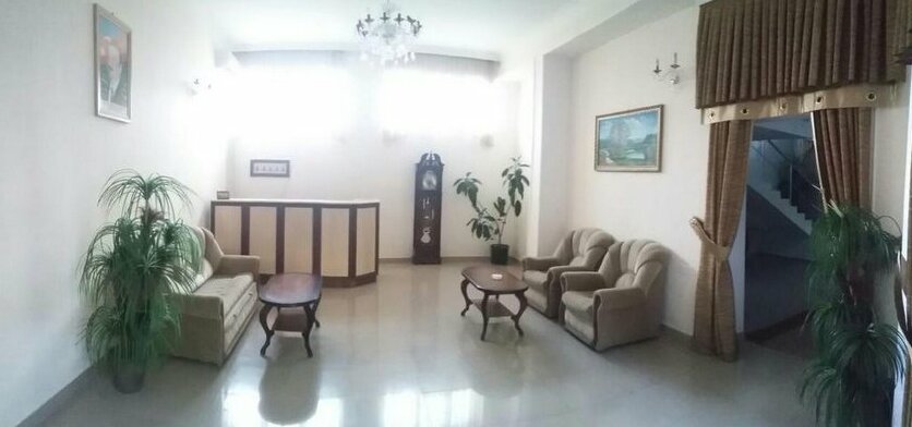 FM Hotel Shaki - Photo3