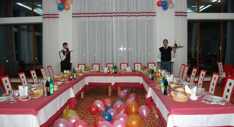 River Side Hotel Shaki - Photo3