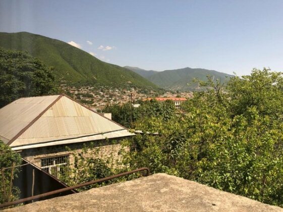 Shaki Host House - Photo2