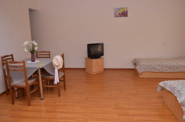 Menua Hotel Stepanakert - Photo2