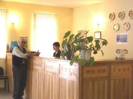 Nairi Hotel Stepanakert - Photo2