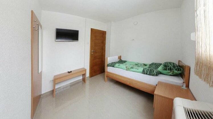 Hostel eM - Photo5