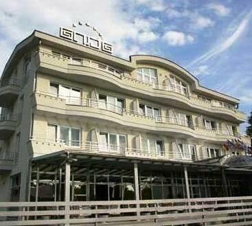 Hotel Atina