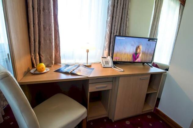 Hotel Cezar Banja Luka - Photo2