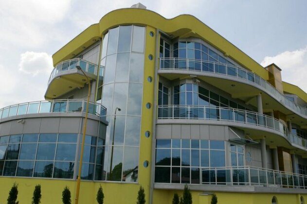 Hotel Fortuna Banja Luka - Photo2