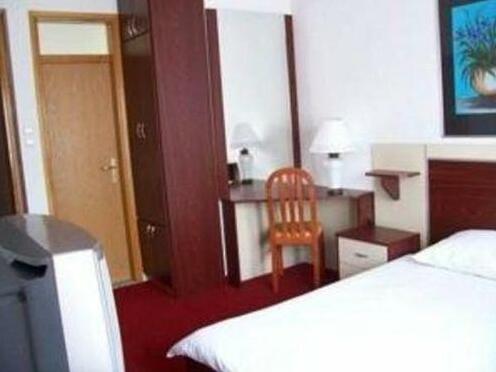 Hotel Merriot - Photo2